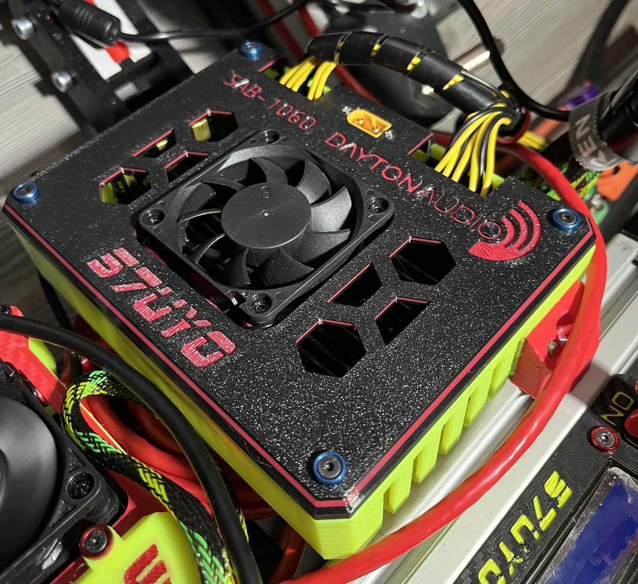 Dayton SAB-1060 Sim Amp Enclosure - IMG_0788_996c9bcdcbef0aaa3617554ae70f0c21